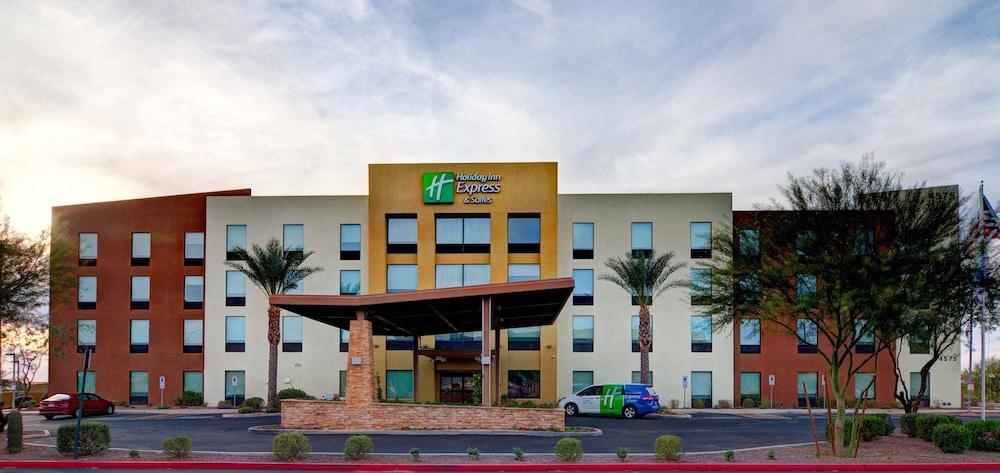Holiday Inn Express & Suites - Phoenix North - Scottsdale By Ihg Exteriör bild