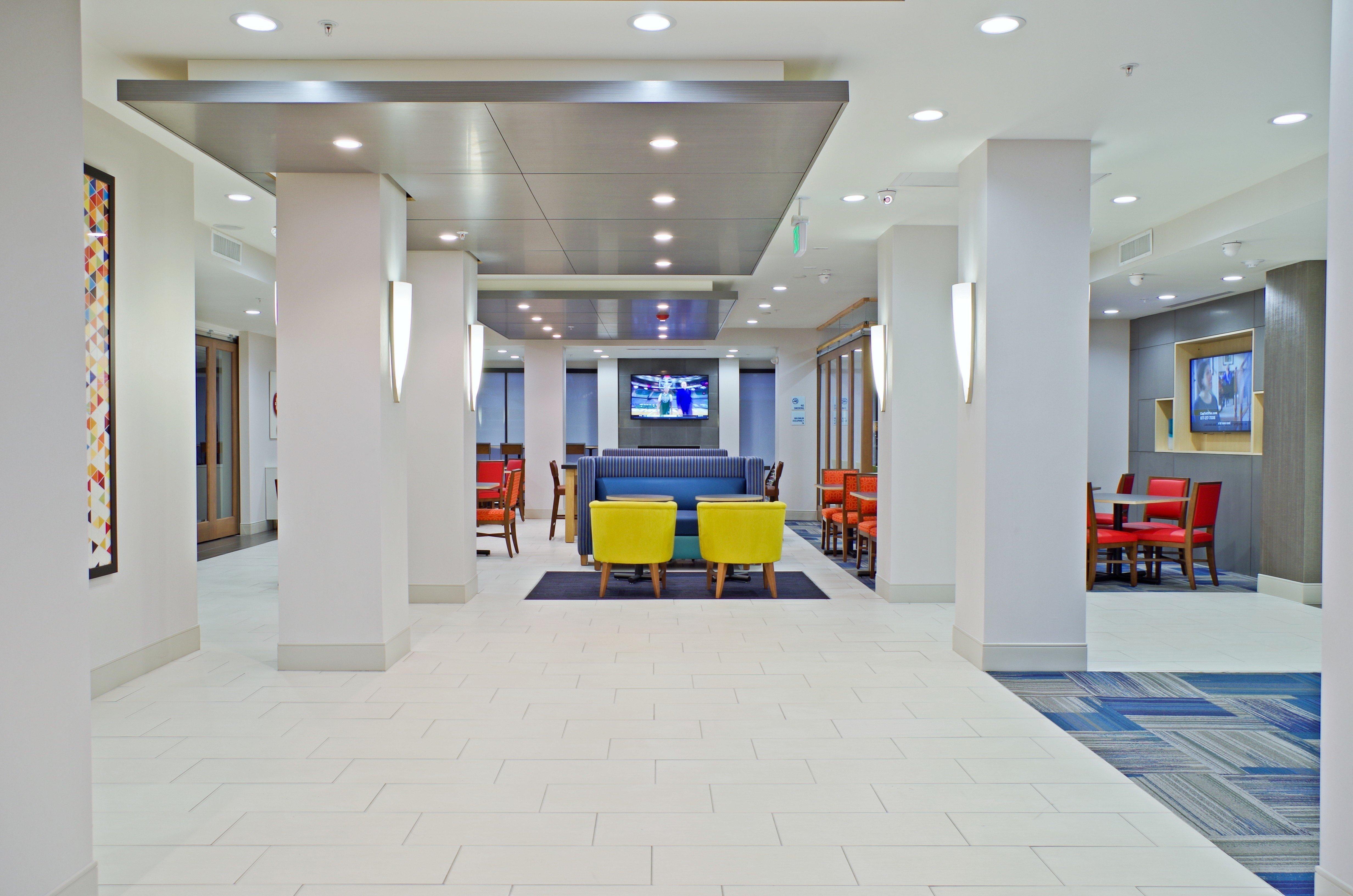 Holiday Inn Express & Suites - Phoenix North - Scottsdale By Ihg Exteriör bild